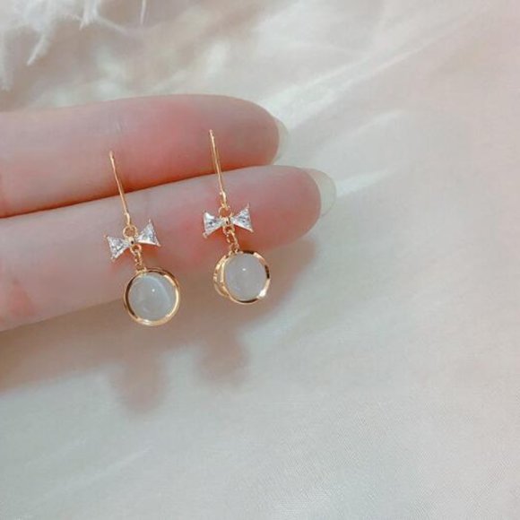 earring